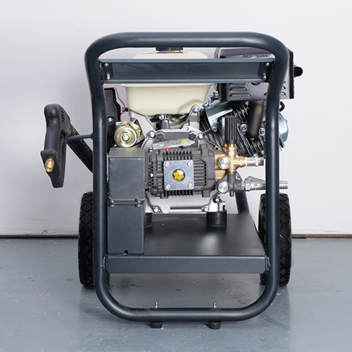 工業(yè)高壓清洗機(jī)