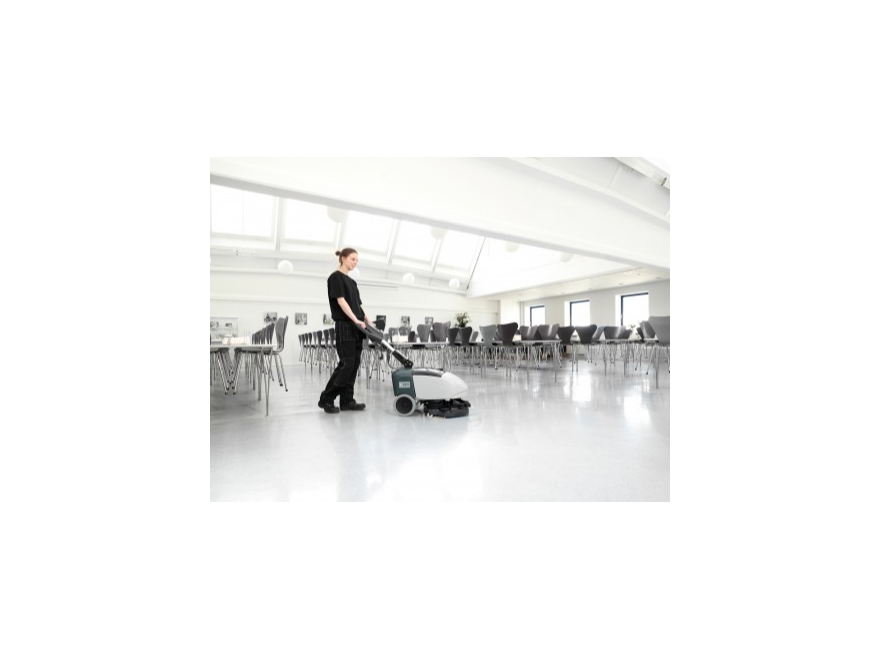 力奇輕巧小型洗地機(jī)SC351 力奇輕巧小型洗地機(jī)SC351