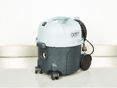 力奇桶式吸塵器VP300