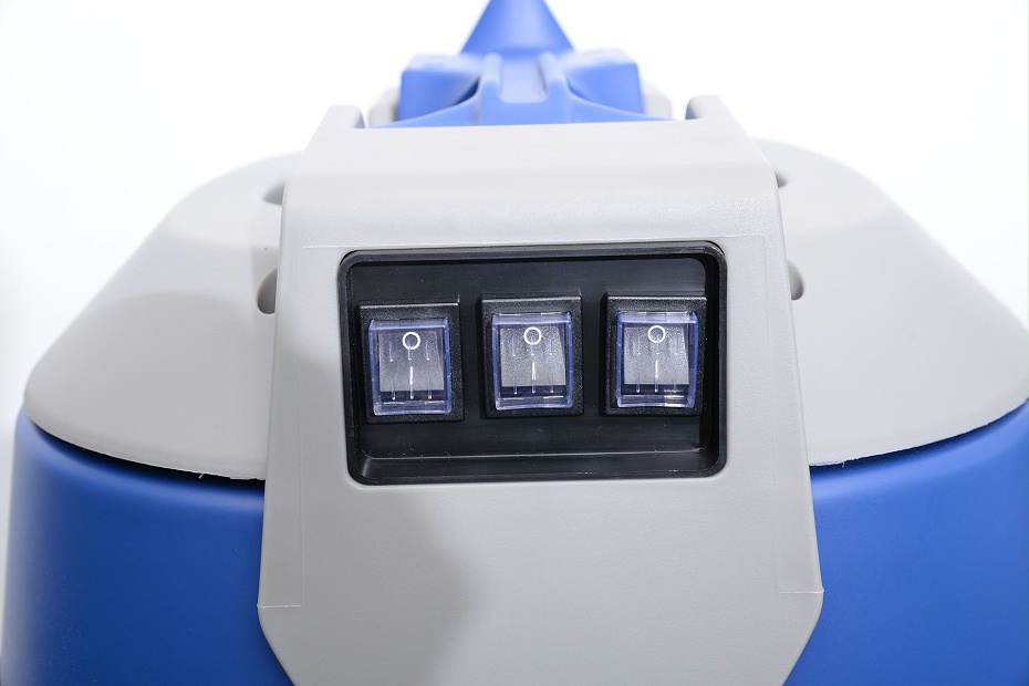 9405047770_573586277