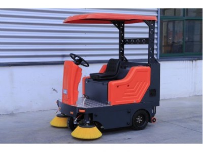 巴曼掃地機(jī)RS140清掃寬度1400mm