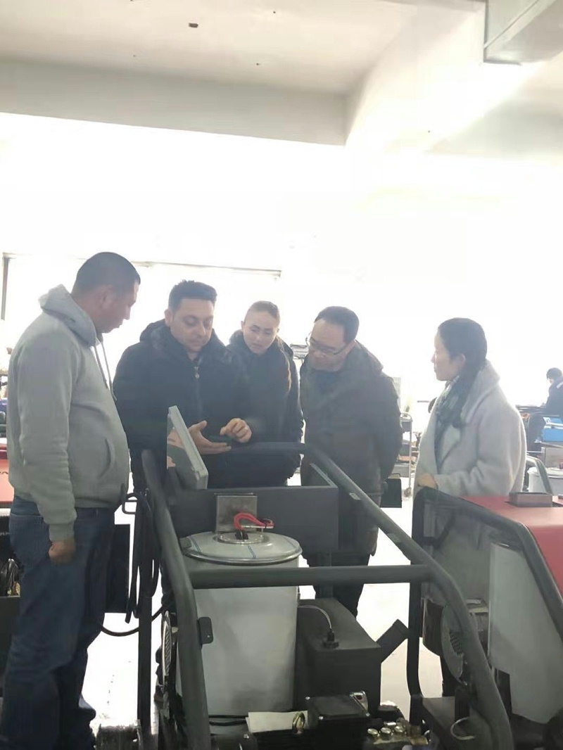 yidaligongyingshanglinwuxilangchicanguanzhidaogongzuo