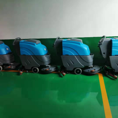 無(wú)錫洗地機(jī)--無(wú)錫錫州電磁線(xiàn)一次性購(gòu)買(mǎi)4臺(tái)巴曼洗地機(jī)