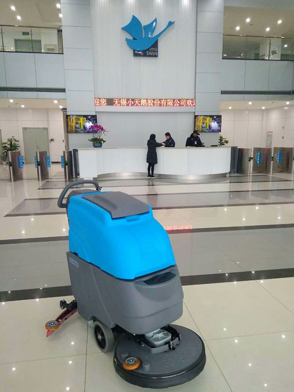 d600f4c2d76c4ef5888bbf52978ae0ff_7